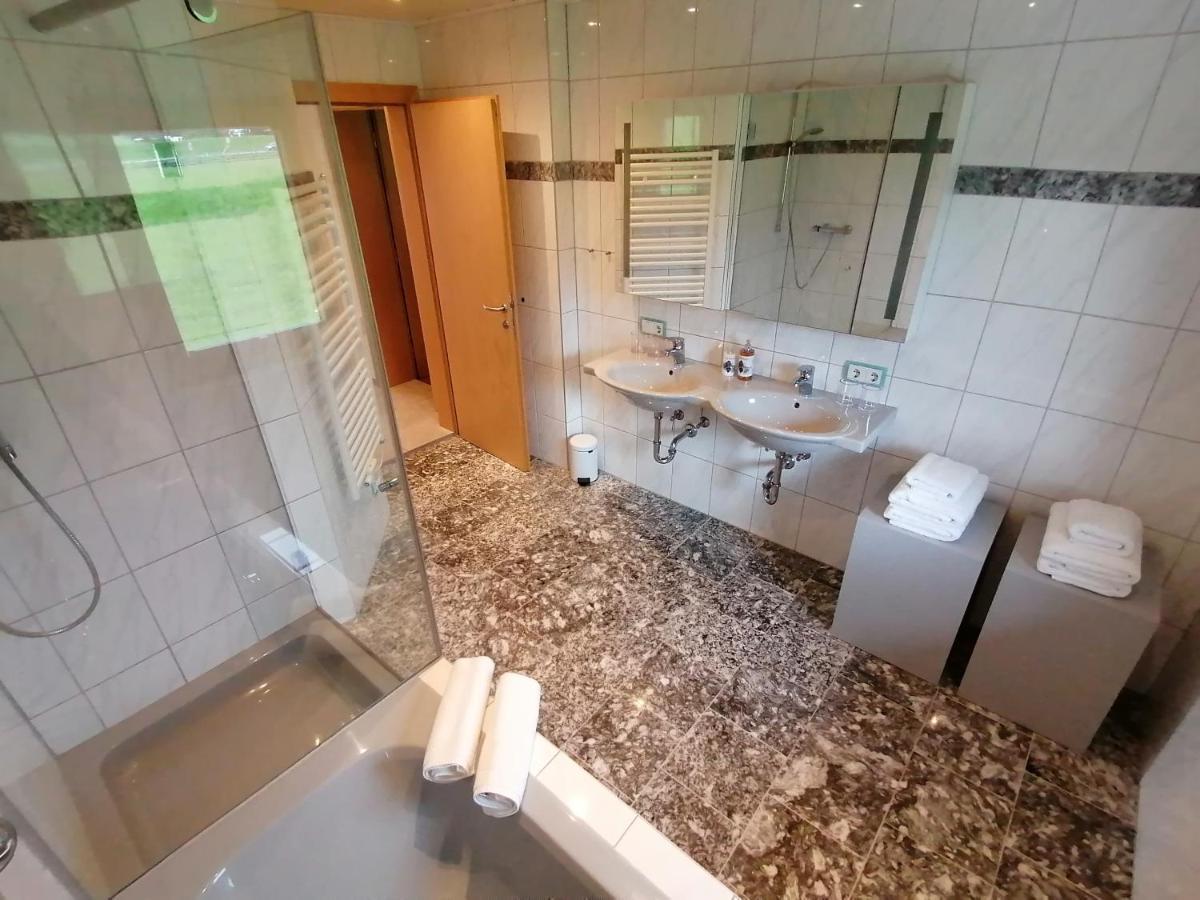 Ferienwohnungen Strass Im Zillertal Exterior photo